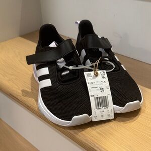 NWT Adidas Kids Black and White Velcro Sneakers 13C